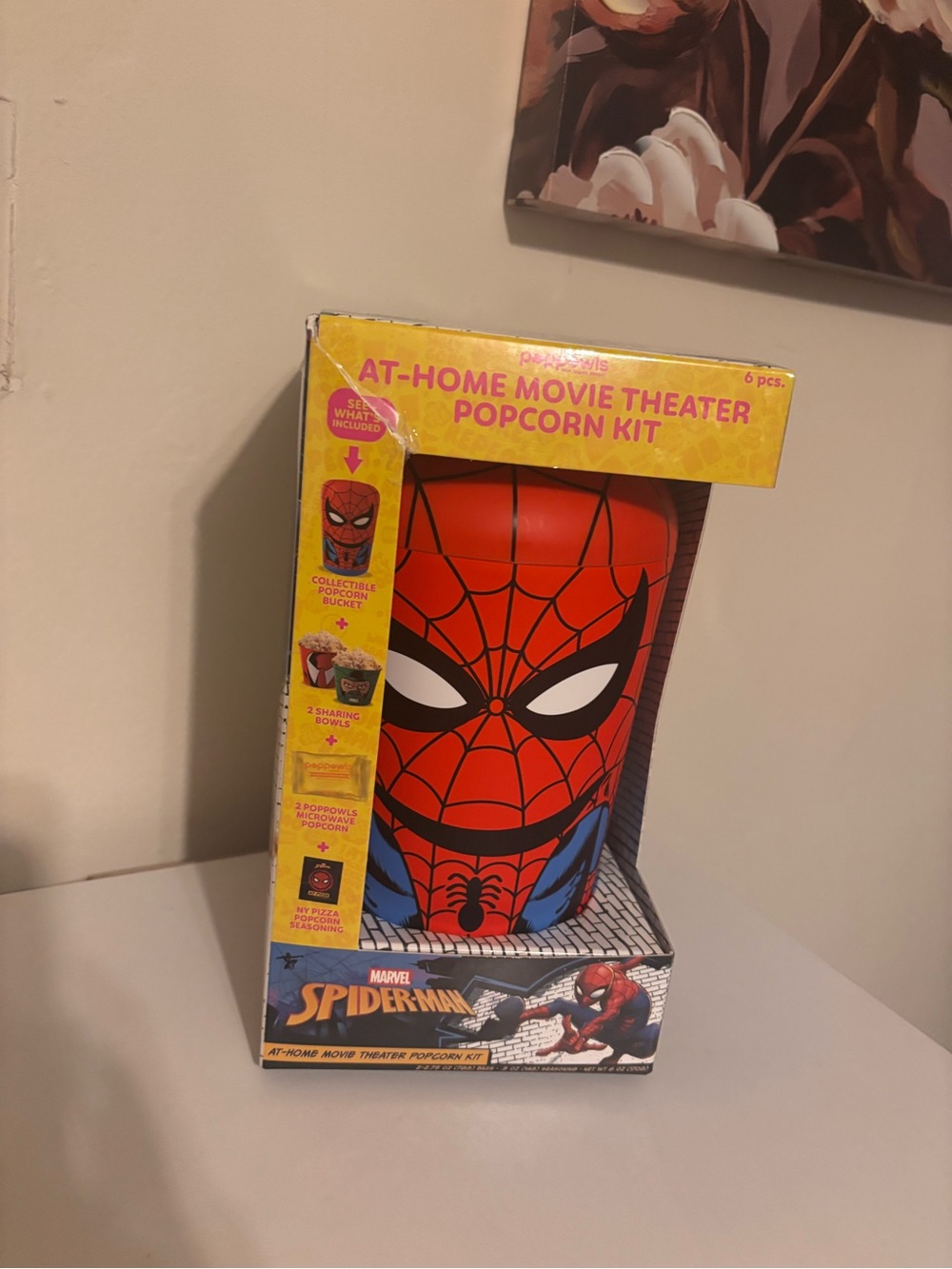 Marvel Spider-Man Red and Blue At-Home Movie Theater Popcorn Kit